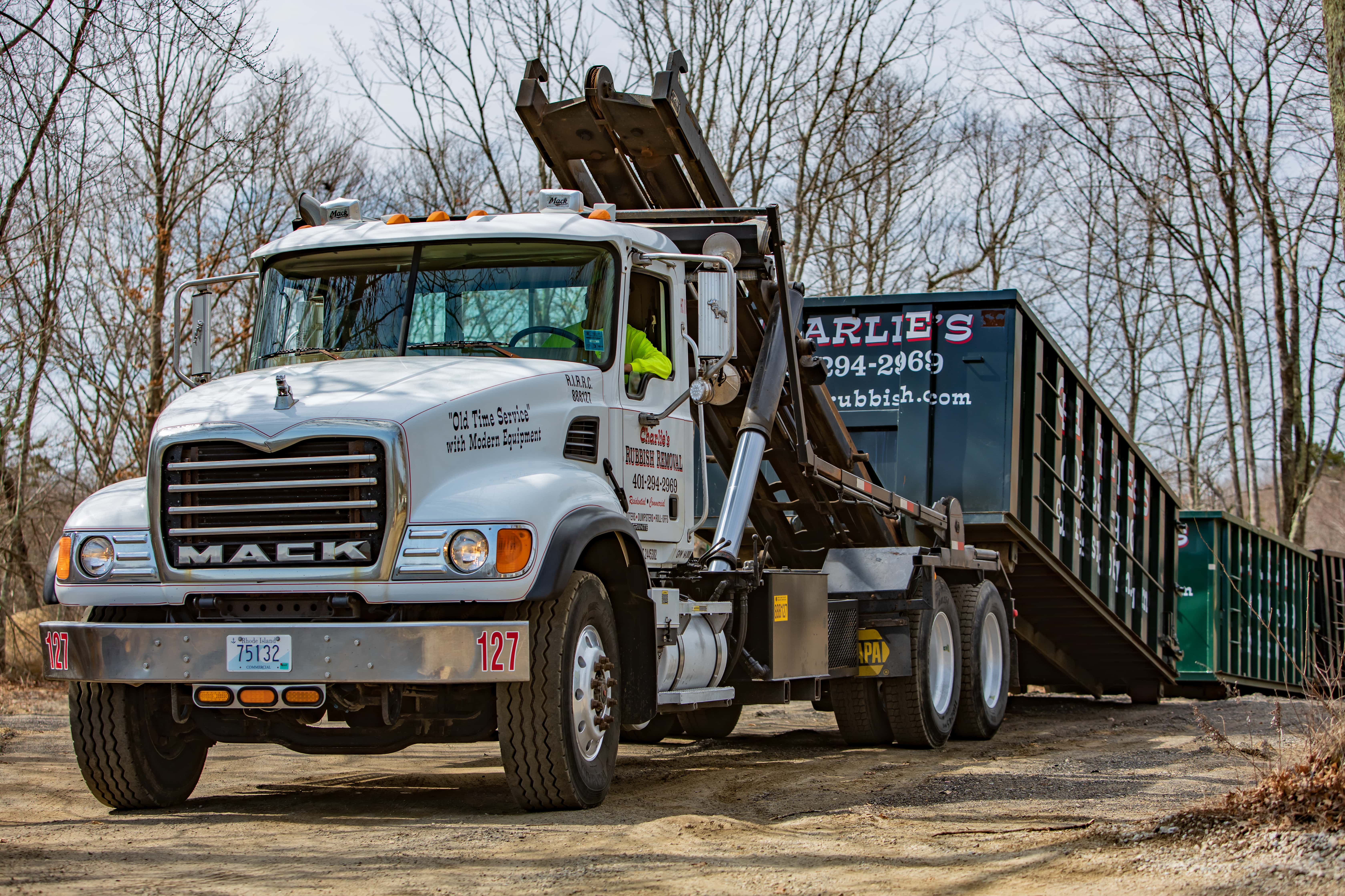 Dumpster Rental: RI